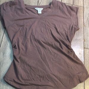 Athleta Brown Fitted T-Shirt with Short Sleeves